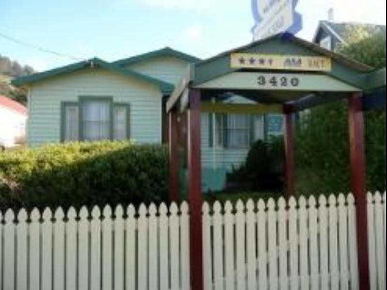 Cottage On Main Franklin Exterior foto